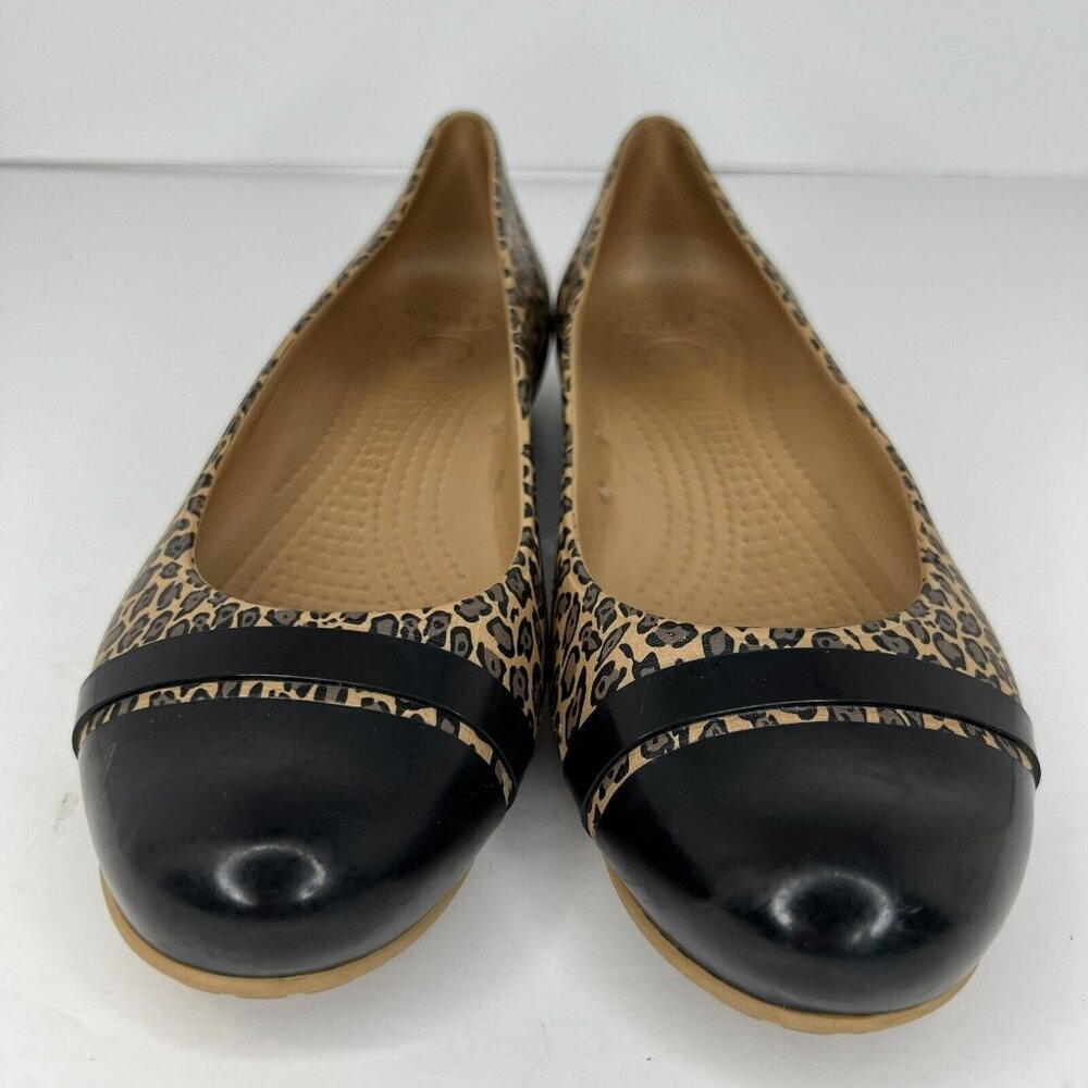 Crocs Womens Multicolor Cap Toe Leopard Print  Size 8 Slip On Flat Shoes - Picture 3 of 9